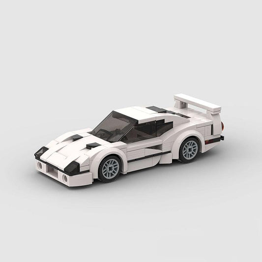 White Ferrari F40